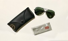 Ray-Ban Sunglasses RB3025 Aviator Classic Black Frame with Green Lens 58mm