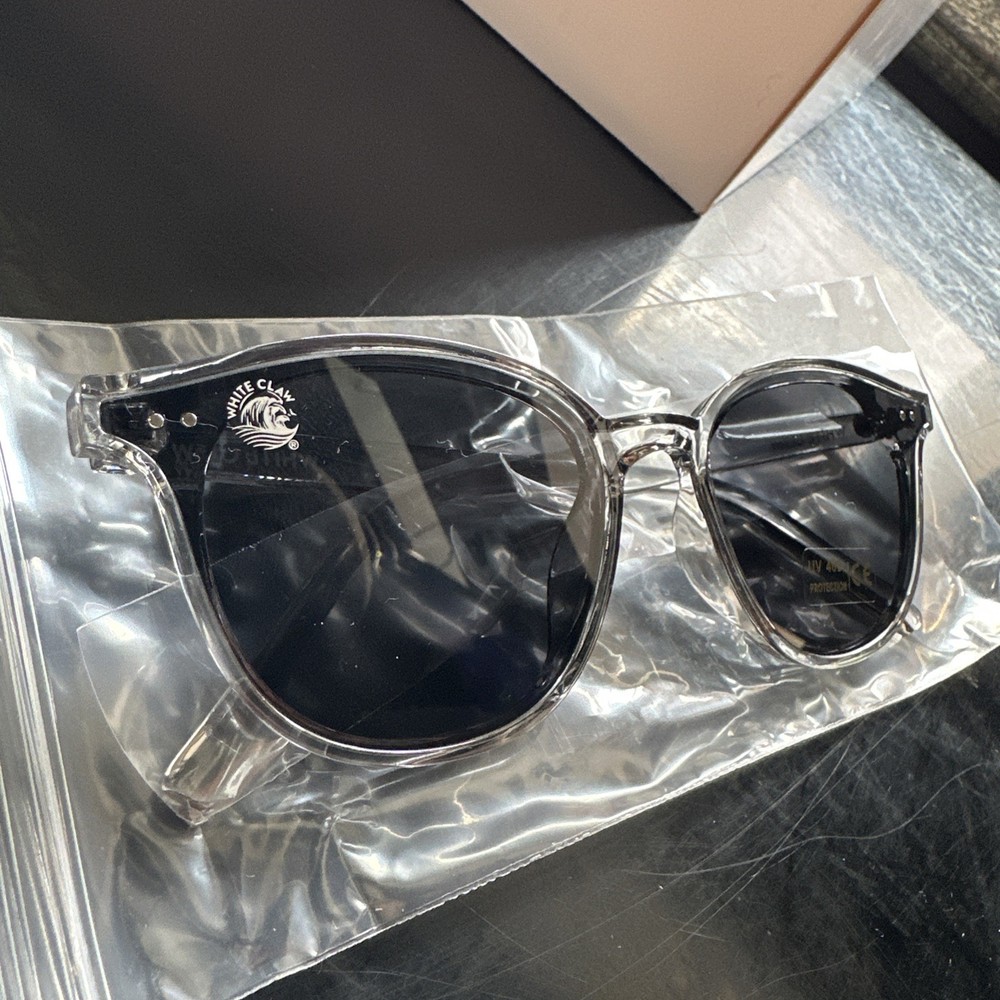 White Claw Super Claw Sunglasses Unisex Eyewear fames white party favor