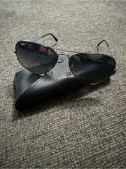 Ray-Ban RB3025 Aviator Large Metal Polarized Sunglasses Black 62mm Italy