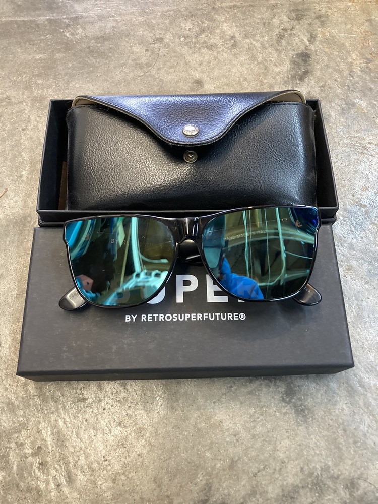 Retrosuperfuture Classic Forma Blue Sunglasses F96/R Made In Italy