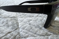Oakley Holbrook Men’s Rectangular Sunglasses Black/Gray Tinted 57-18 137