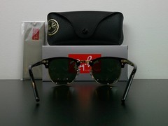 Ray-Ban RB3016 W0365 Clubmaster Sunglasses Black & Gold G-15 51mm Never Worn
