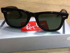 Ray-Ban RB2140 Original Wayfarer Black,Green Lenses,Unisex,Classic Sunglasses.