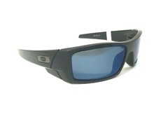 New 100% Authentic Oakley Sunglasses Gas Can 26-244, Black, 60-15-128