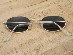 Authentic Vintage 80’s Ray-Ban Bausch & Lomb W0976 Gold Oval Metal Sunglasses