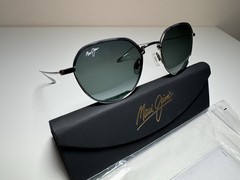 Maui Jim Island Eyes Titanium Neutral Grey Polarized Sunglasses MJ 859-11B New