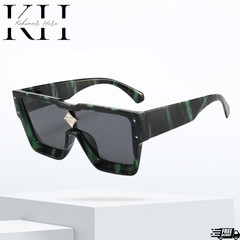 Trendy Sunglasses Oversized Flat Lens Black Lens Hip Hop Stylish UV400 Fashion