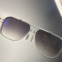 DITA KUDRU Men’s Aviator Sunglasses Black Metal Frame Gray Gradient Lenses