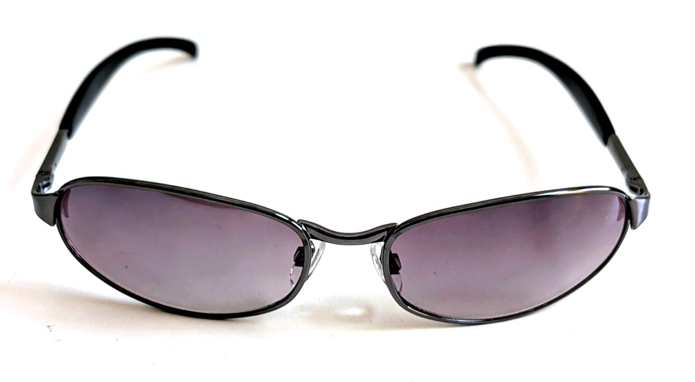 NWT Vintage 90’s Rectangle Metal Designer Sport Sunglasses (S. Gunmetal)