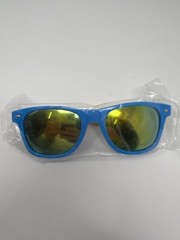 High Noon Sun Sips Adult Sunglasses in Blue/Yellow – One Size
