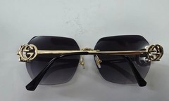 Gucci Unisex Black Summer Sunglasses