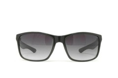 Guess Men’s Square Sunglasses GF0202S Color 01B Black Size 58mm Smoke lens NWT