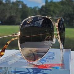 Maui Jim “MAVERICKS” 264-16 Gloss Gold Frames/ Bronze Lenses/ TITANIUM AVIATORS!