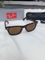 Store Display Rayban Wayfarer Brown Lens Tortoise RB2140 Standard 50mm Large