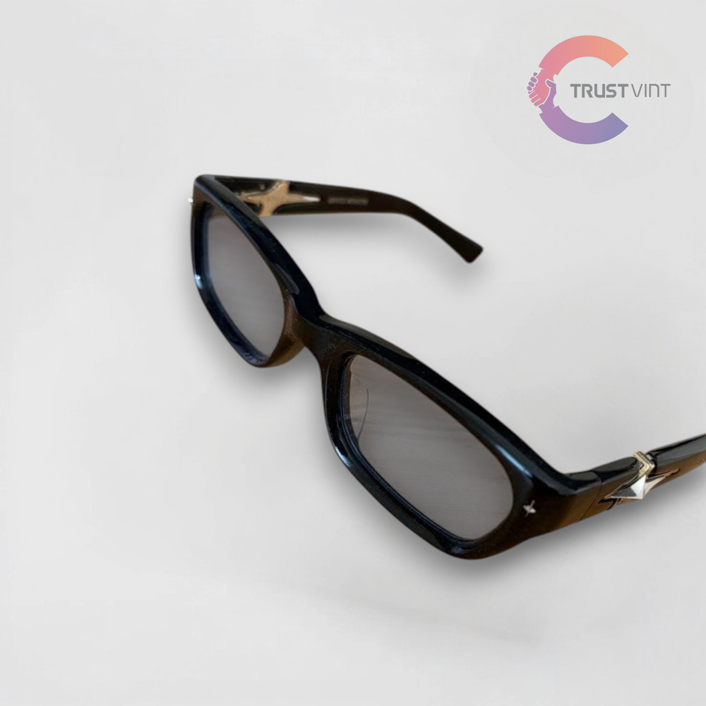 Gentle Monster KANT 01 Sunglasses BL Black Frame Blue Lens Square Eyewear Japan