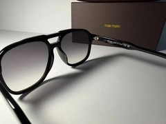 Tom Ford Raoul FT0753 01B Shiny Black Navigator Sunglasses 62mm
