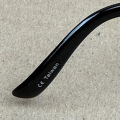 Style Eyes polycarbonate Model 050 Sunglasses – 100% UV Pc-Minor Scratches.