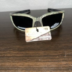Team Realtree Polarized Sunglasses Camo Frame R534 100% UVA/UVB 62-19-125 NWT