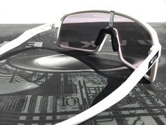 NEW Oakley SUTRO Matte White PHOTOCHROMIC Clear Lens Sunglass 9406-99
