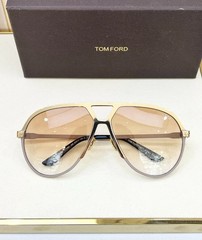TOM FORD FT5532-B 49-21-145 Black Frame Smoke Gray Lens Sunglasses