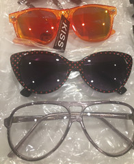 Mixed Lot Of 50 Sunglasses NEW Men’s Woman’s STORE CLOSED! ZEROUV~KISS** $1000