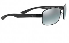Ray-Ban RB8318CH 002/5L 62mm Black Chromance Blue Mirror Grey Gradient Polarized