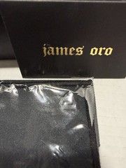 New James Oro “Icon” sunglass matte black/ black lens