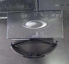 Oakley Fuel Cell Polished Black Ink lens Ice Iridium Polarized OO9096-84 NIB