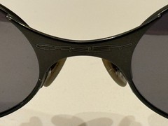 Vintage Oakley E Wire Gen 1 Sunglasses 90s Y2K Black Metal Oval Frame