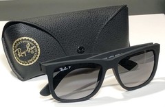 Ray Ban RB4165 622/T3 Justin Sunglasses Black Matte Polarized Gray Gradient 54mm