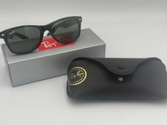 Ray-Ban New Wayfarer RB2132Black Sunglasses w/G-15 Green New
