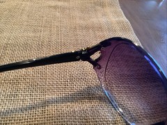LADIES HDSHADES FASHION SUNGLASSES-VARIOUS COLORS-NEW WITH SILK COVER