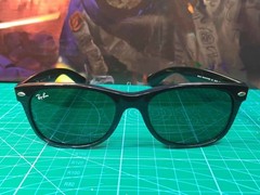 2001 Vintage Authentic Ray-Ban New Wayfarer 2132 Sunglasses Black, Made In Italy