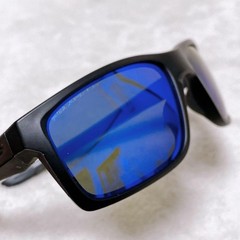 USED DISCOUNTED OAKLEY MAINLINK POLARIZED SUNGLASSES PRIZM
