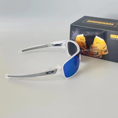 Oakley Turbine Rotor OO9307 Sunglasses Polished Clear Frame/Green Lens