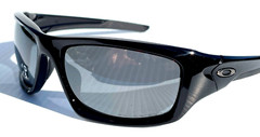 Oakley VALVE Polished Black POLARIZED Black Iridium Lens Sunglass 9236 12-837