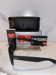 Ray-Ban RB4165 622/T3 Justin Polarized Sunglasses Grey Classic Frame 54mm