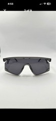 Oakley OO9237-1339 Men’s Shield Sunglasses Gray Frame AUTHENTIC and LEGIT 133mm