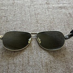 Fossil Hendrick Aviator Sunglasses Silver Metal Frame Gray Tinted 135mm