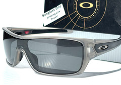 NEW Oakley TURBINE ROTOR Matte Grey POLARIZED Galaxy Black Lens Sunglass 9307