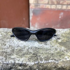 Vintage Oakley Minute Sunglasses Black Frame Black Lenses Y2K GorpcoreIN BOX