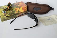 Maui Jim 407-02 Ho’Okipa Sport Sunglasses Black Polarized Rimless/Neutral Grey