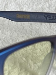 Oakley Frogskin Youth FORTNITE Sunglass NIB never worn