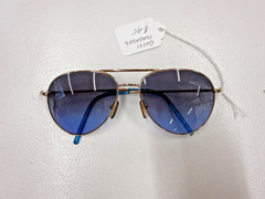 Gucci Aviator Sunglasses Gold Metal Frame Blue Tinted Lenses vintage