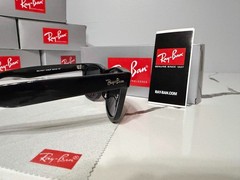 Rayban Wayfarer Black RB2140 Standard 50mm Men / Women