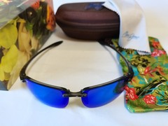 NIB Maui Jim HO’OKIPA Smoke Grey-Blue Hawaii Polarized Rimless Sunglasses 407-11
