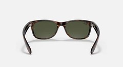 Ray-Ban New Wayfarer Classic Shinny Tortoise/Green 52mm Sunglasses RB2132 902 52