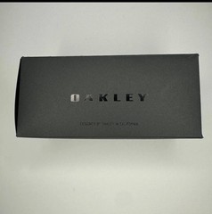 Oakley Men’s HOLBROOK TI Sunglasses Black Metal Frame Blue Mirrored Tinted