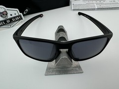 OAKLEY SLIVER MATTE BLACK WITH GREY SUNGLASSES OO9262-01 AUTHENTIC NEW