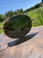 Vintage 90’s Ray-Ban Sunglasses RB3547 Round Oval Polished Gold Tone Metal Frame